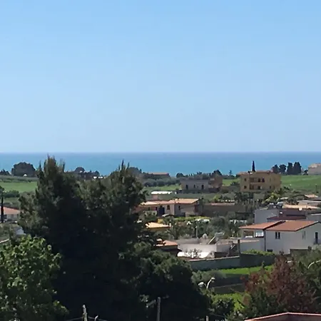 Alludo Αγκριτζέντο