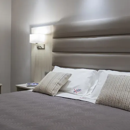 Alludo Bed & Breakfast 2*
