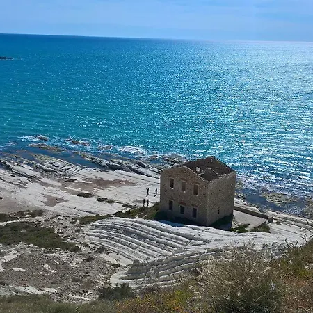 Alludo Bed & Breakfast 3*