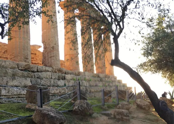 Alludo 3* Αγκριτζέντο